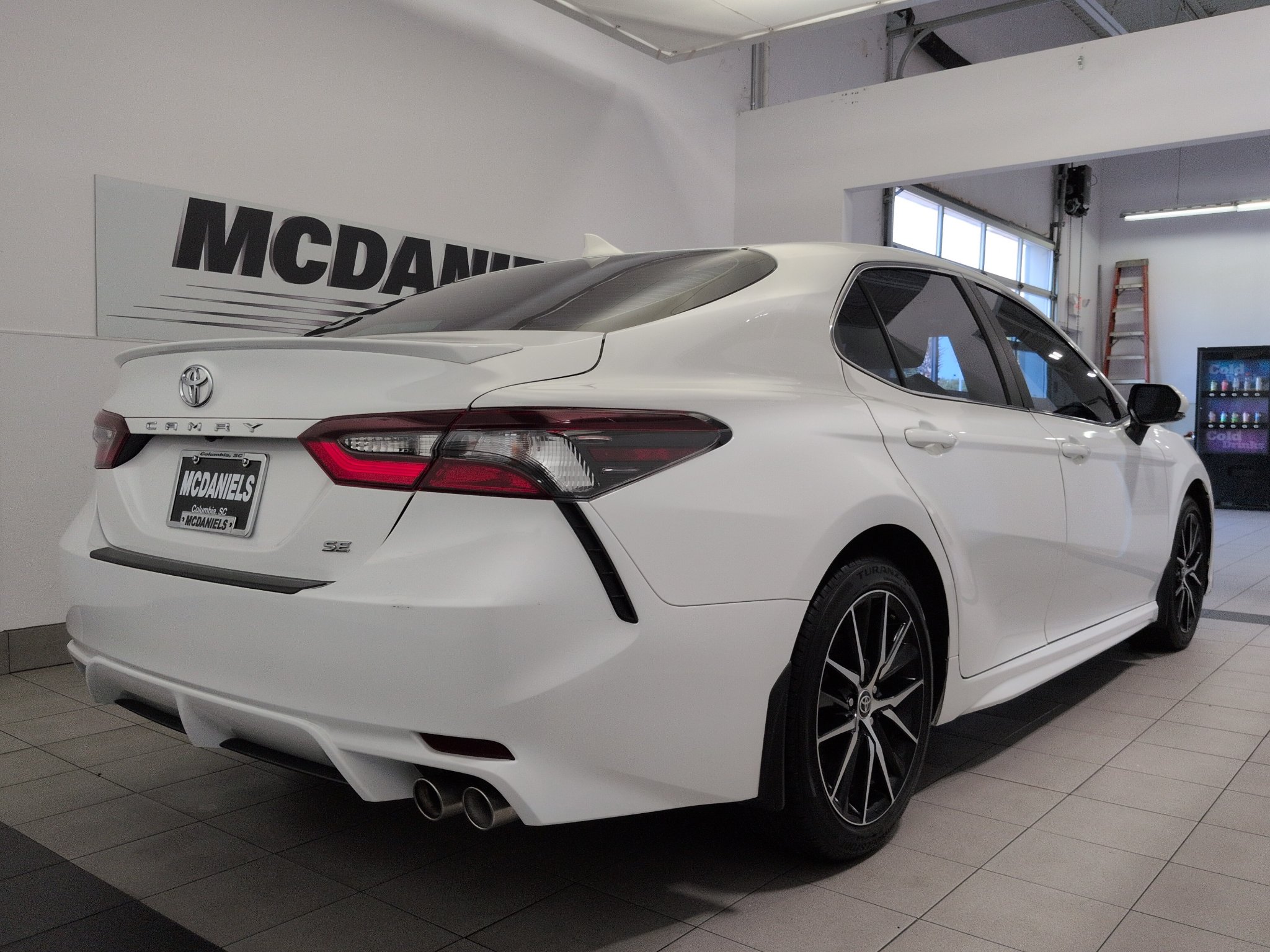 Used 2024 Toyota Camry SE SE Auto