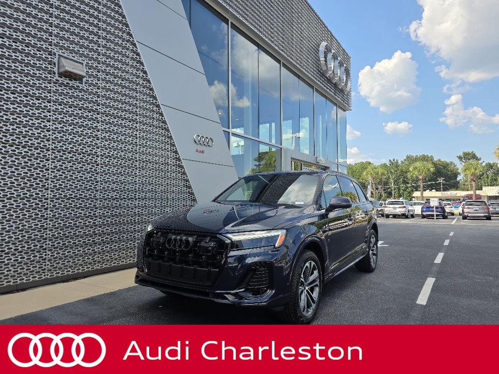 New 2026 Audi Q7 45 Premium Sport Utility