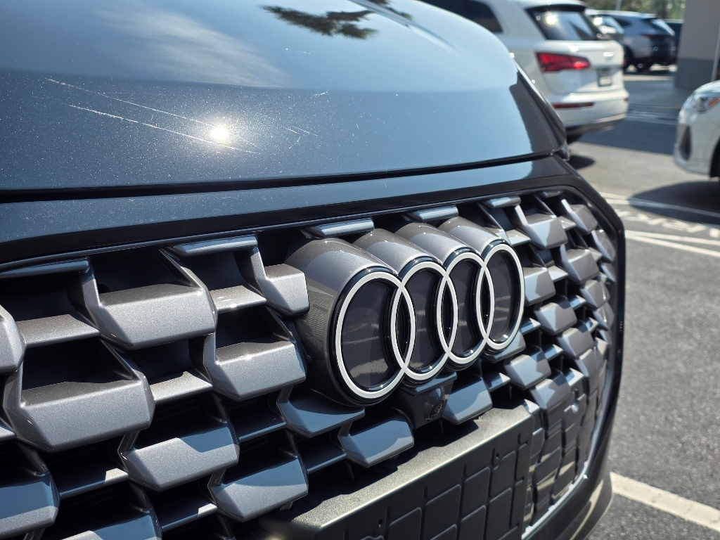 New 2026 Audi Q5 2.0T Premium Sport Utility
