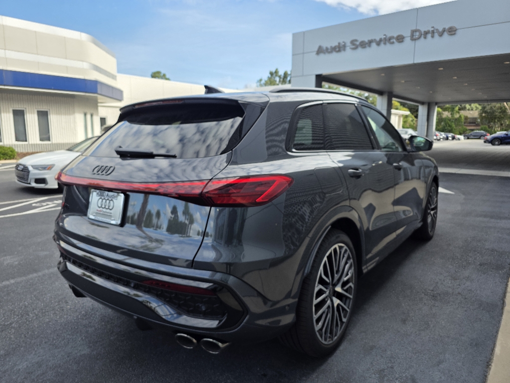 2026 Audi SQ5 Premium Plus - Photo 13