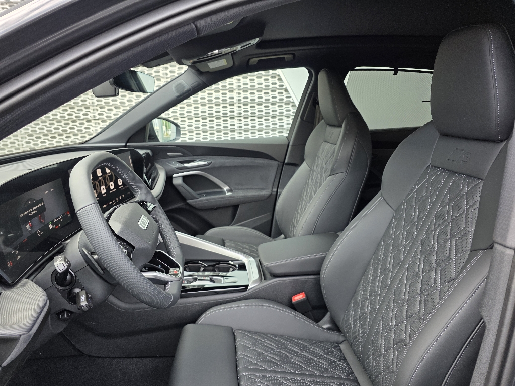 2026 Audi SQ5 Premium Plus - Photo 26