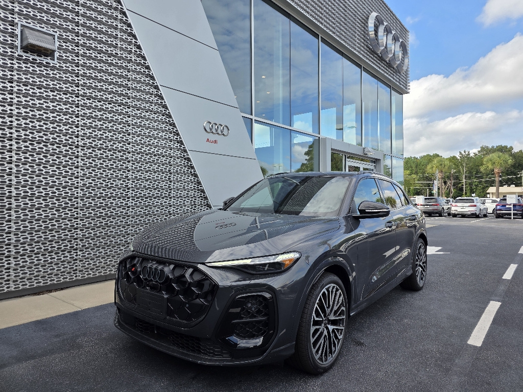 2026 Audi SQ5 Premium Plus - Photo 6