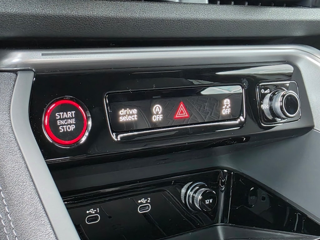 2026 Audi SQ5 Premium Plus - Photo 38
