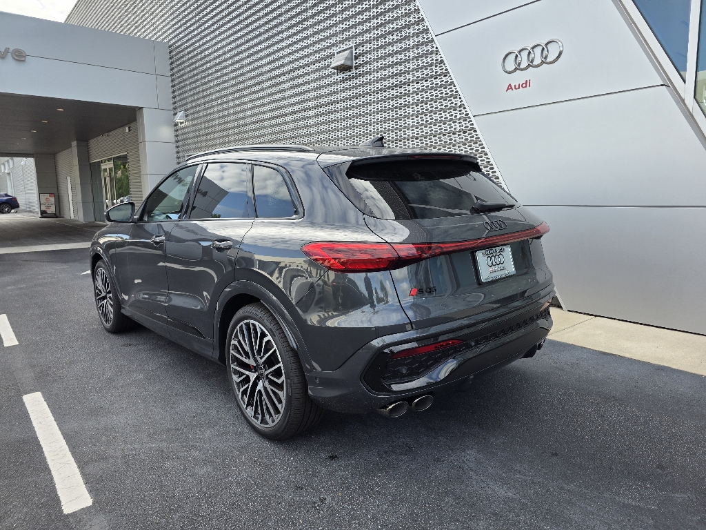 2026 Audi SQ5 Premium Plus - Photo 15