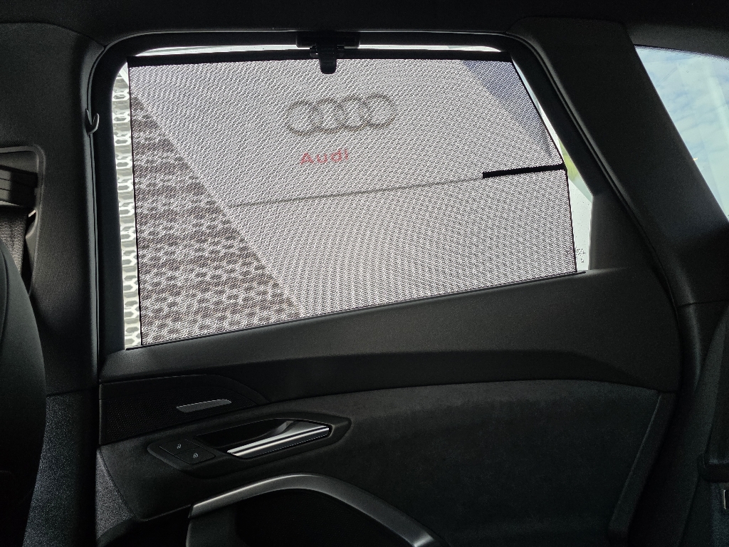 2026 Audi SQ5 Premium Plus - Photo 18