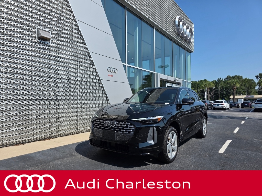 New 2026 Audi Q5 2.0T Premium Sport Utility