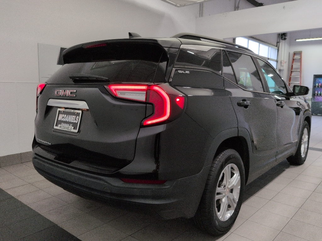 Used 2022 GMC Terrain SLE SUV