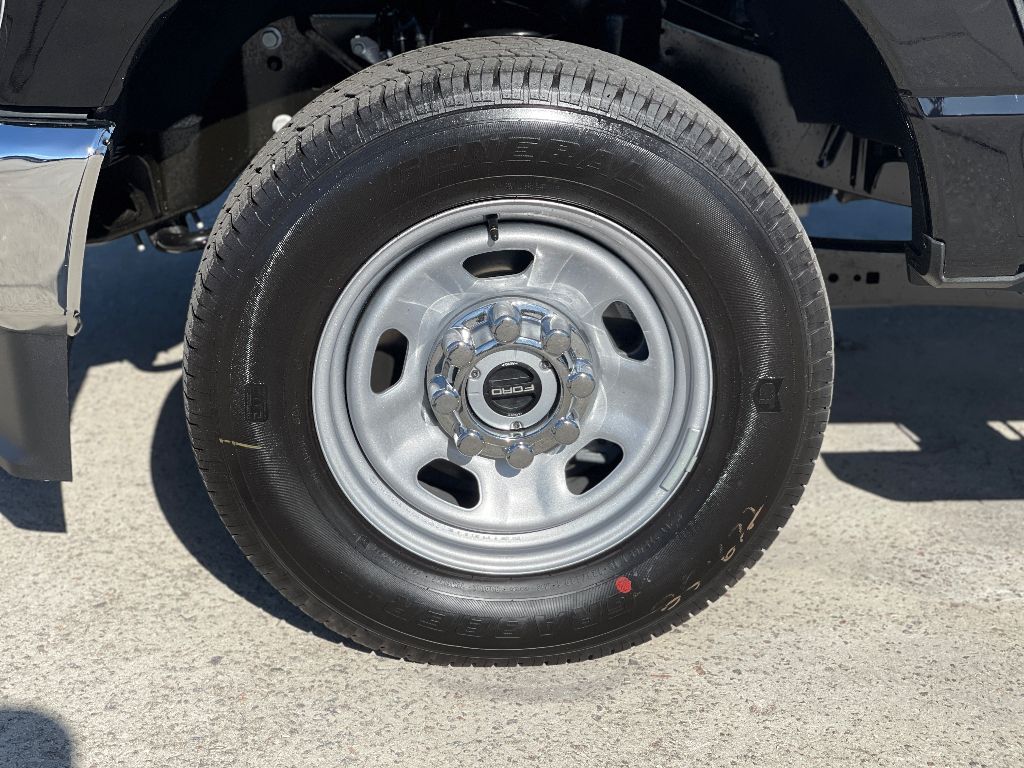 2026 Ford F-350 Super Duty XL - Photo 33