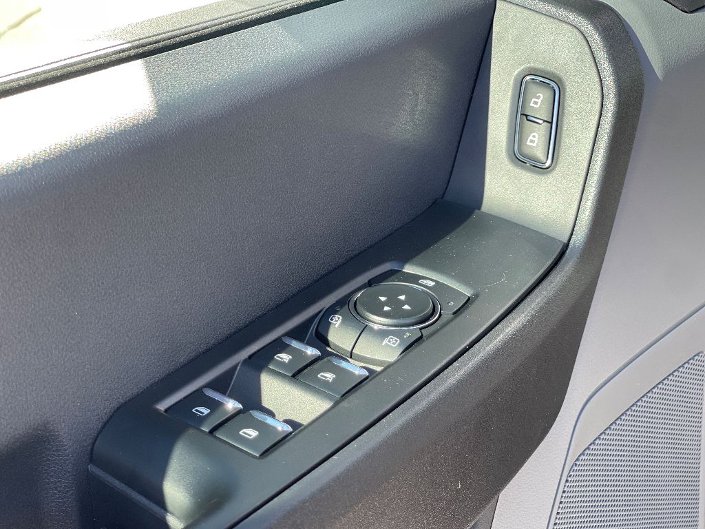 2026 Ford F-350 Super Duty XL - Photo 11