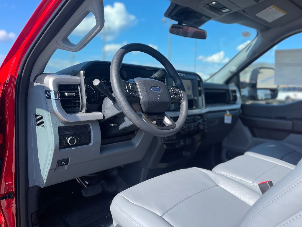 2026 Ford F-250 Super Duty XL - Photo 17