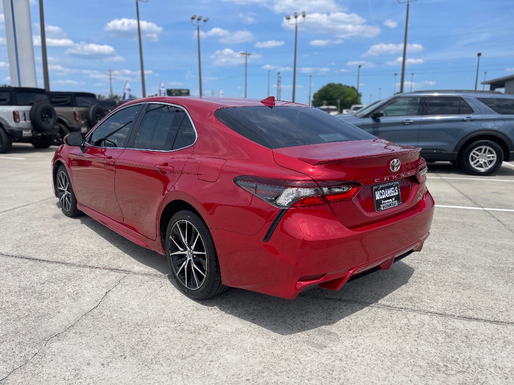 Used 2023 Toyota Camry SE Sedan
