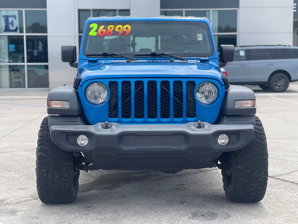 Used 2021 Jeep Gladiator Sport Truck Crew Cab