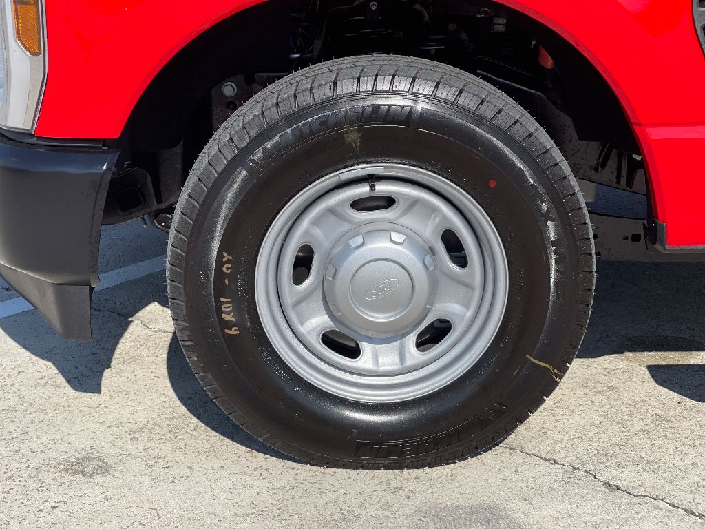 2026 Ford F-250 Super Duty XL - Photo 38
