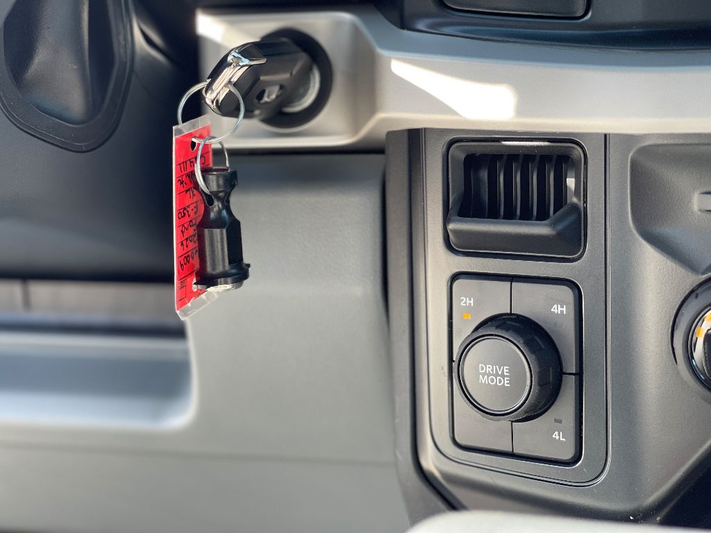 2026 Ford F-350 Super Duty XL - Photo 25