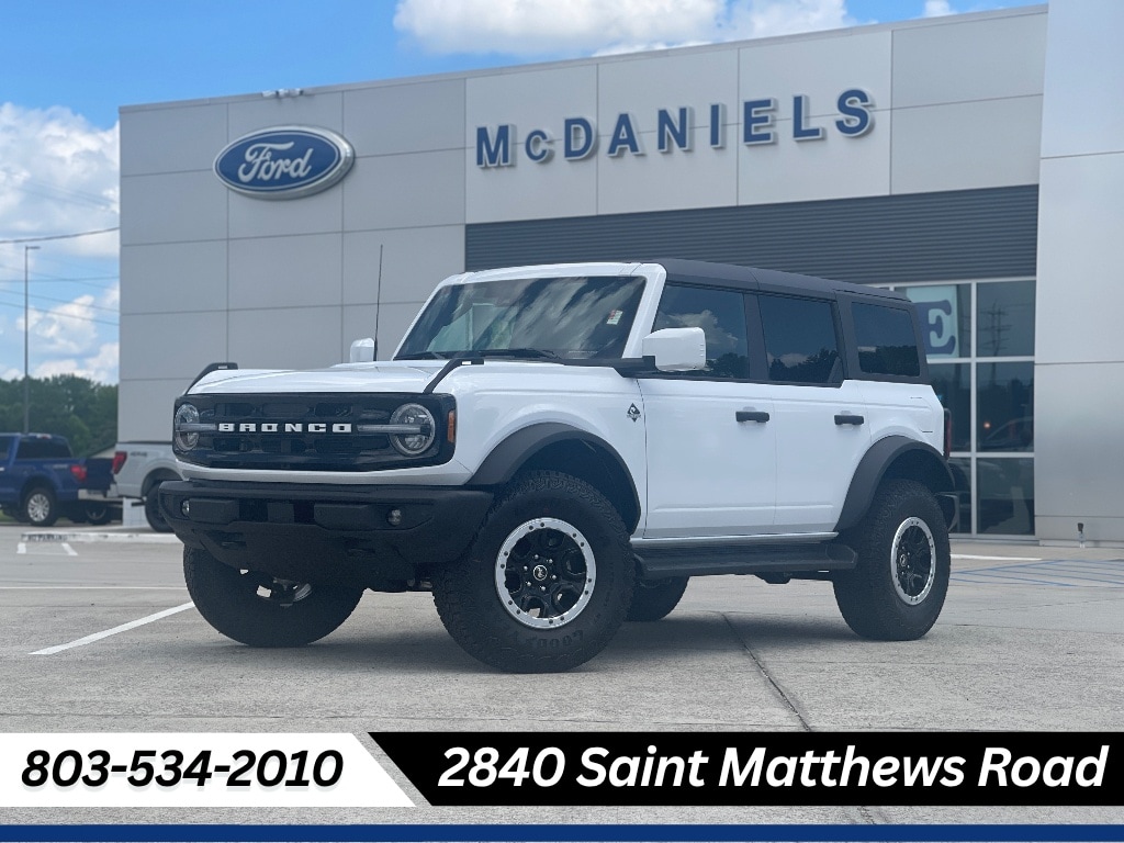 New 2026 Ford Bronco Outer Banks SUV