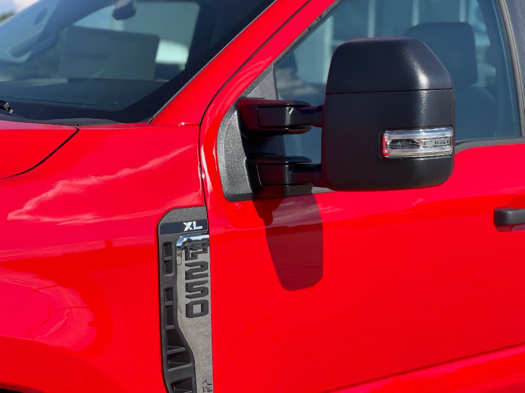 2026 Ford F-250 Super Duty XL - Photo 10