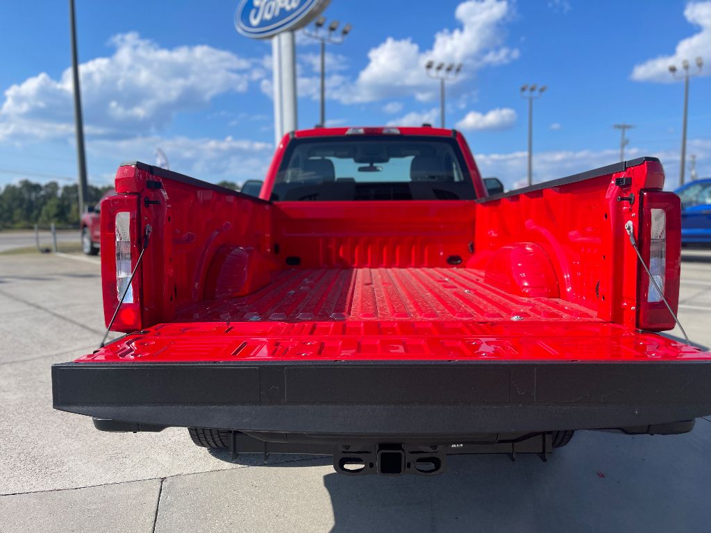 2026 Ford F-250 Super Duty XL - Photo 9