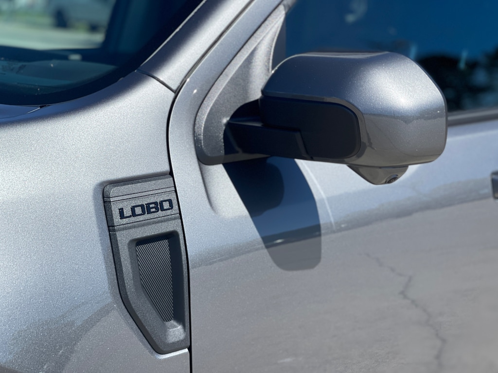 New 2026 Ford Maverick Lobo High Truck SuperCrew