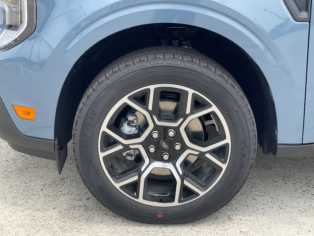New 2026 Ford Maverick Lariat Truck SuperCrew