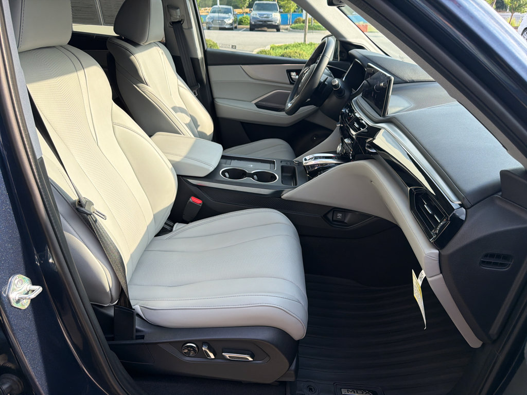 2026 Acura MDX Technology Package - Photo 17