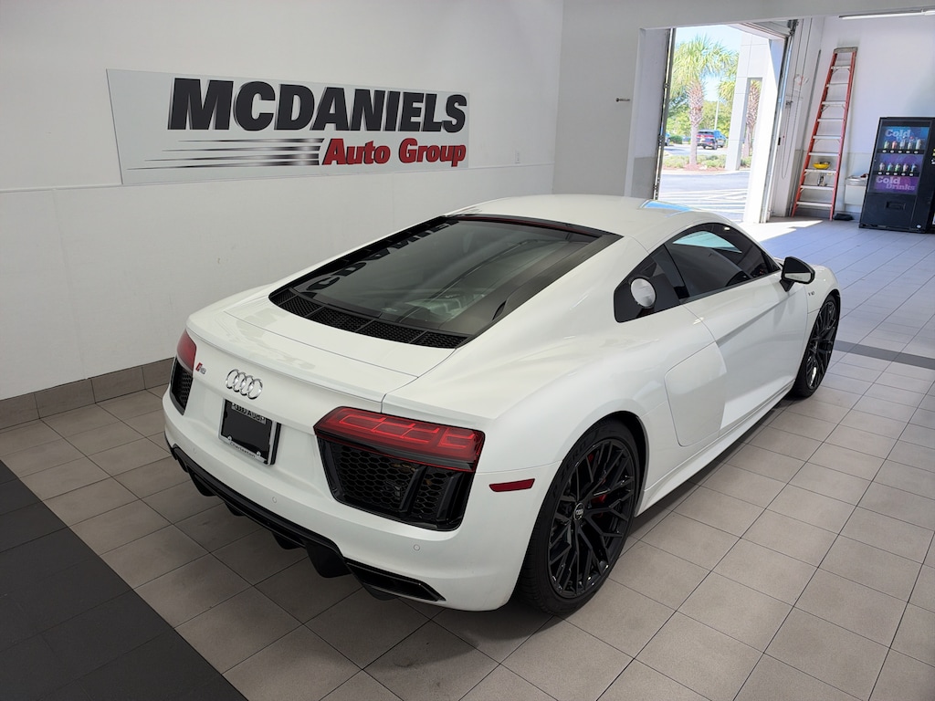Used 2018 Audi R8 V10 Coupe