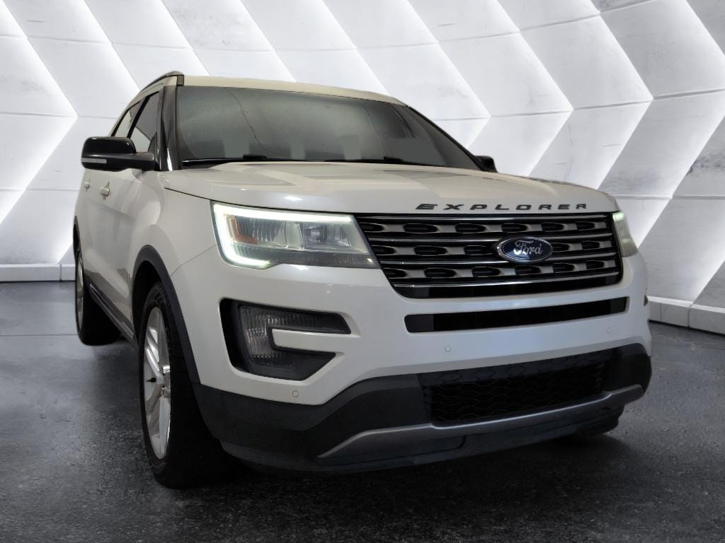 Used 2016 Ford Explorer XLT Sport Utility