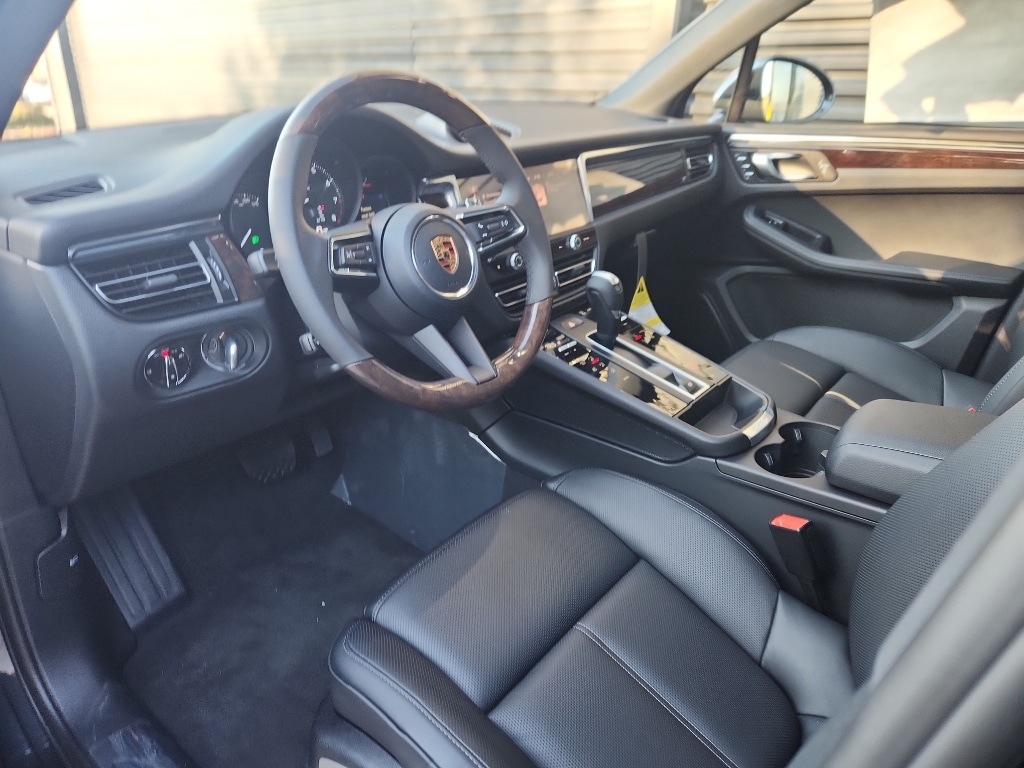 Certified 2026 Porsche Macan Base Sport Utility