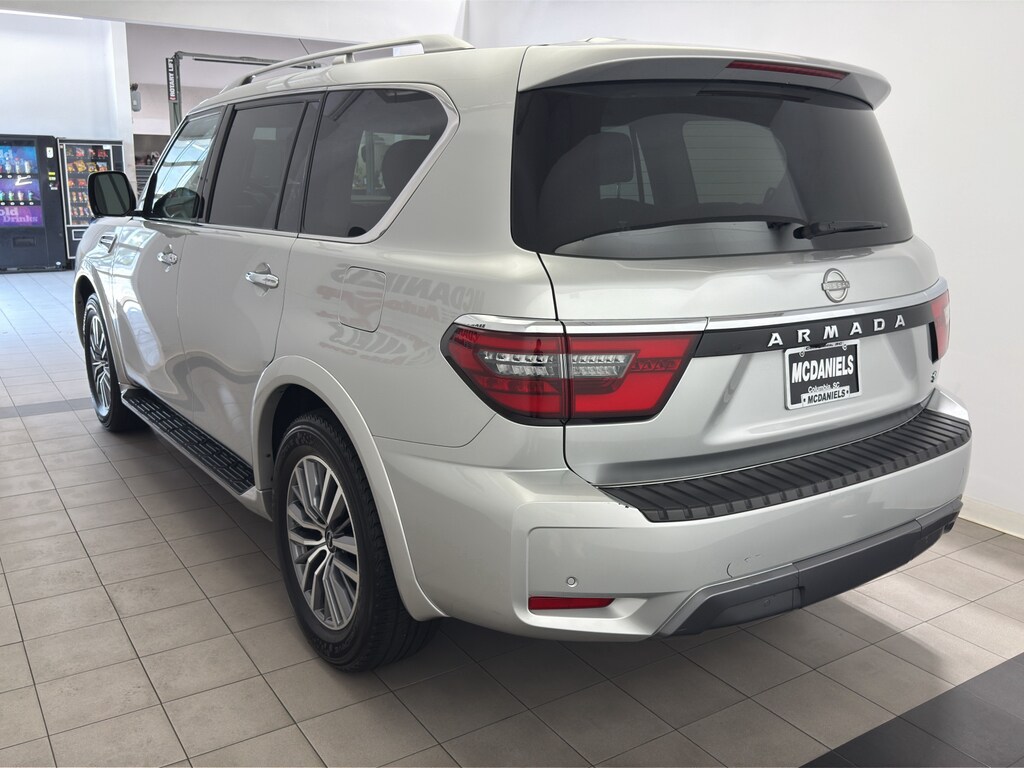 Used 2024 Nissan Armada SL Sport Utility