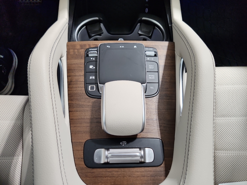 2026 Mercedes-Benz GLS Base - Photo 23