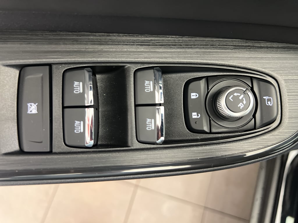 2026 Subaru Outback Touring - Photo 12