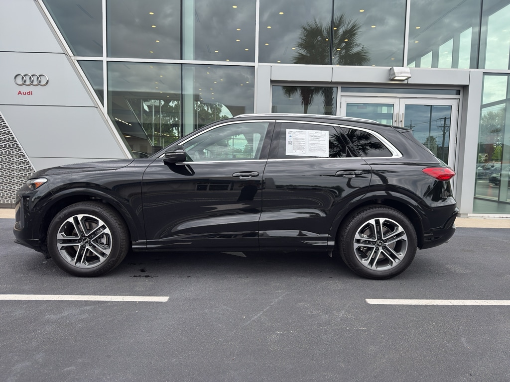 Certified 2025 Audi Q5 2.0T Premium SUV