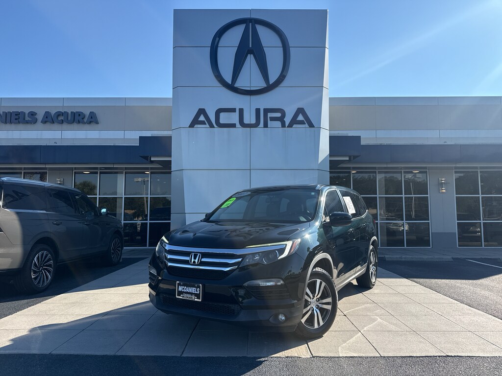 Used 2017 Honda Pilot EX-L w/Navigation FWD SUV