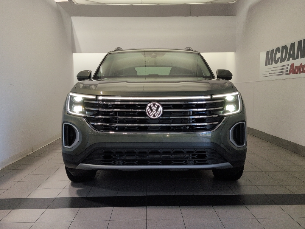 New 2026 Volkswagen Atlas 2.0T SE w/Technology Sport Utility