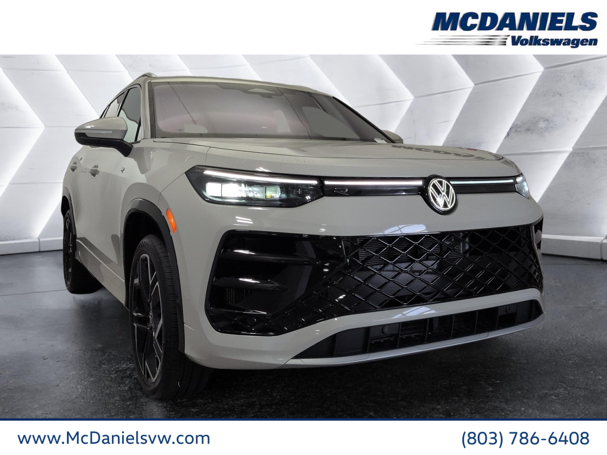 New 2026 Volkswagen Tiguan SEL R-Line Turbo Sport Utility