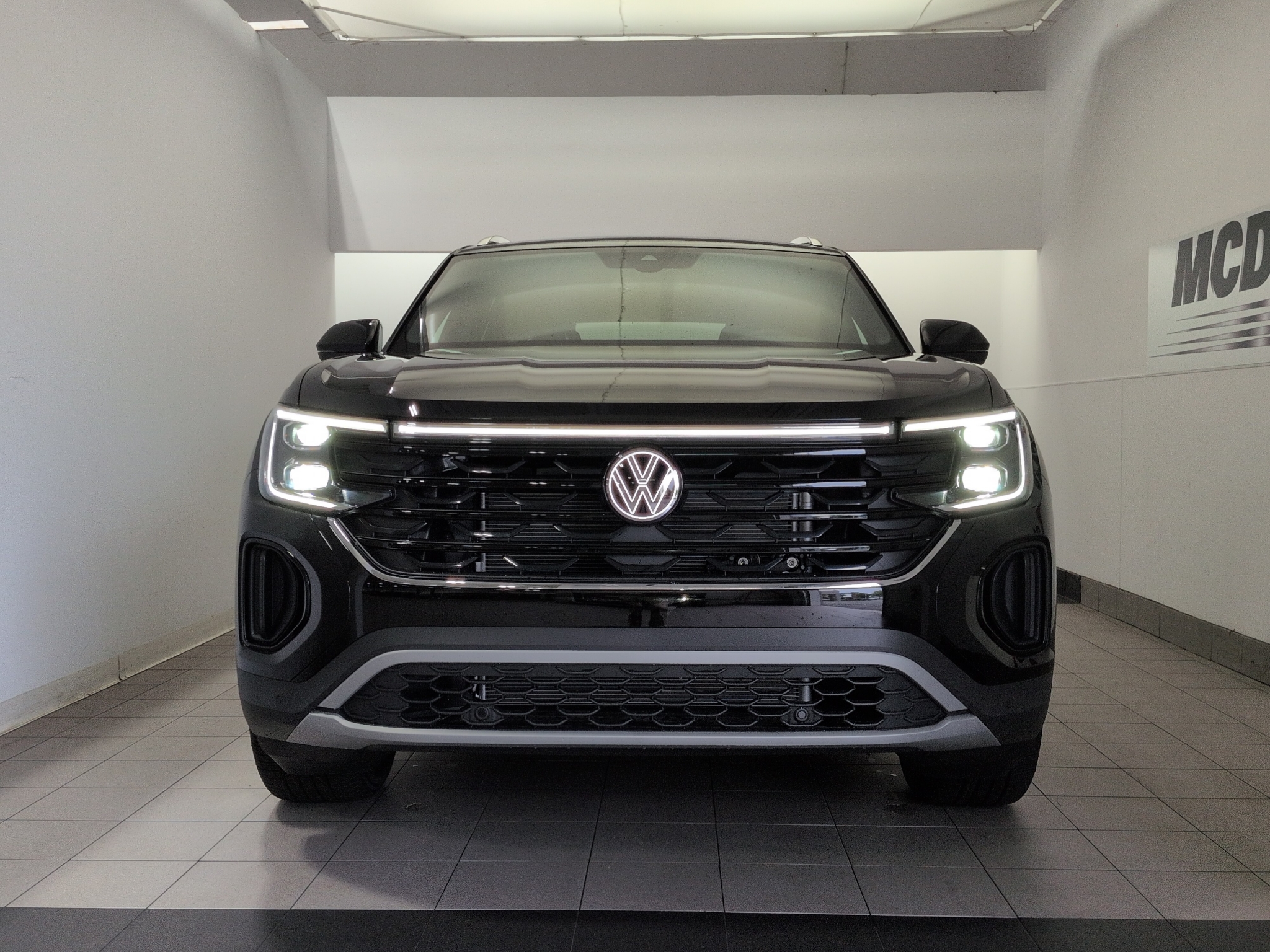 New 2026 Volkswagen Atlas Cross Sport 2.0T SE w/Technology Sport Utility