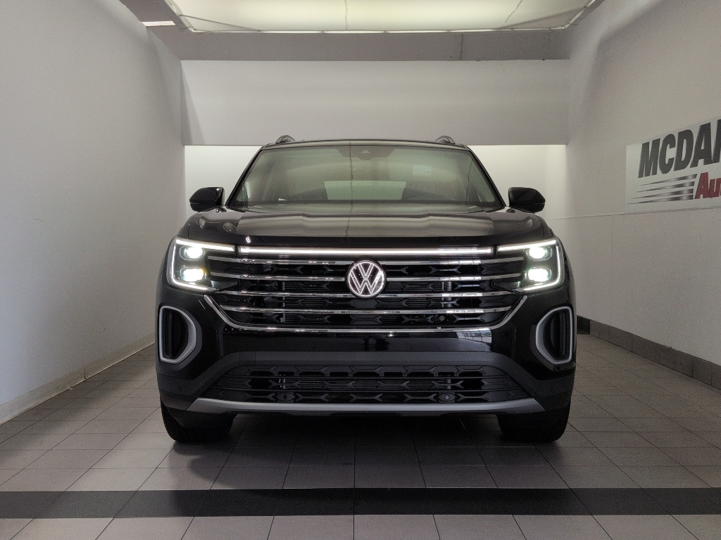 New 2026 Volkswagen Atlas 2.0T SE w/Technology Sport Utility