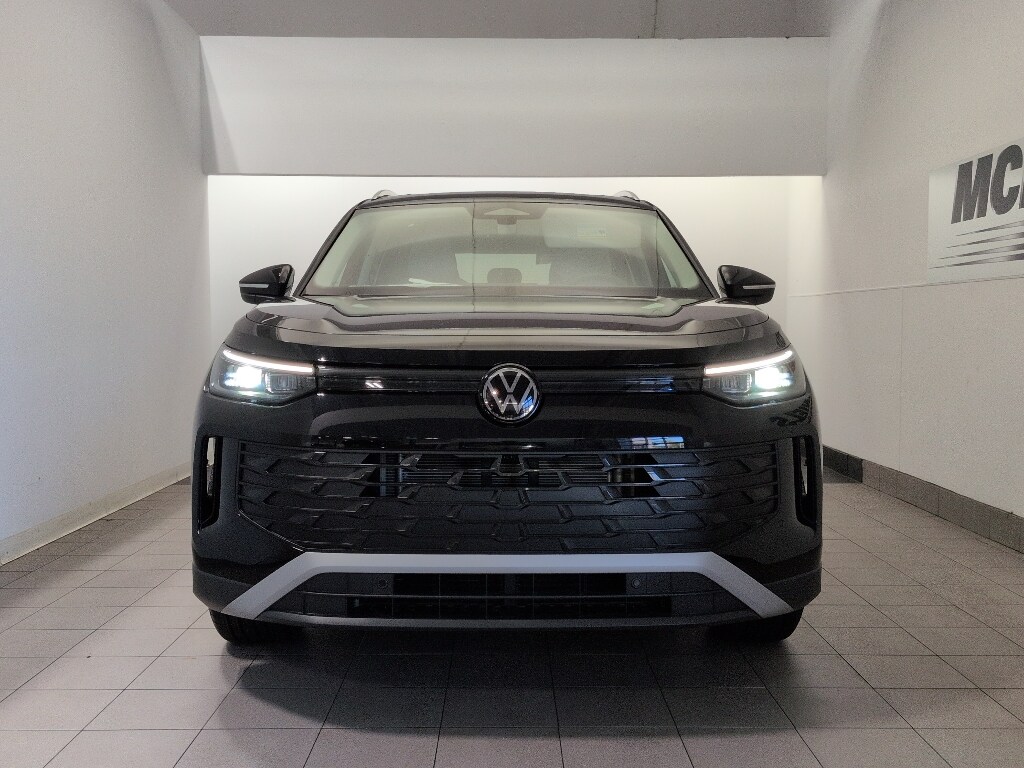 New 2026 Volkswagen Tiguan SE SUV