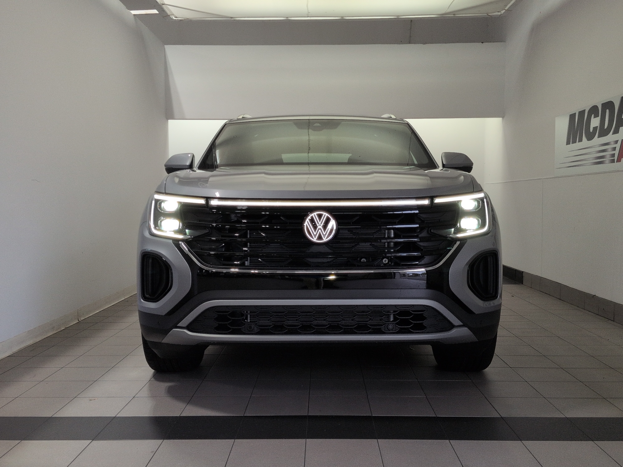 New 2026 Volkswagen Atlas Cross Sport 2.0T SE w/Technology Sport Utility