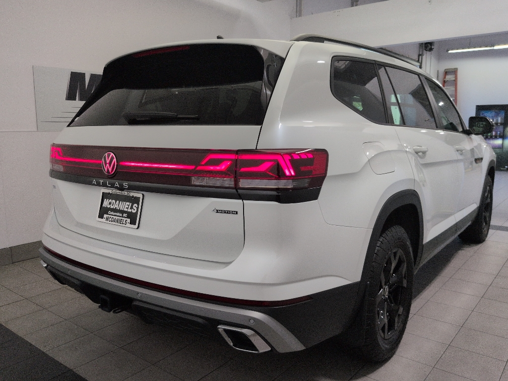 New 2026 Volkswagen Atlas 2.0T Peak Edition SUV