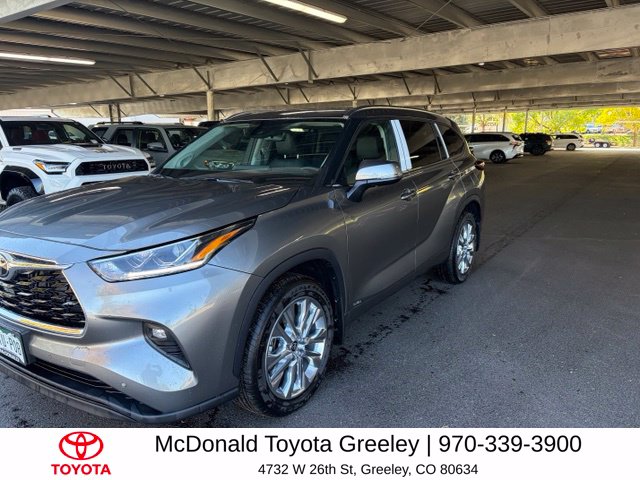 Used 2026 Toyota Highlander Hybrid Limited SUV