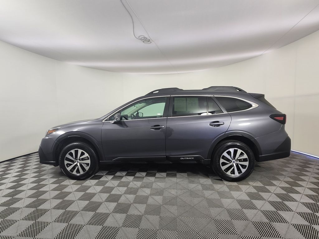 Used 2022 Subaru Outback Premium SUV