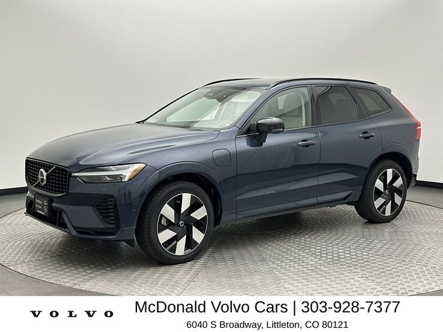 2024 Volvo XC60 plug-in hybrid SUV 