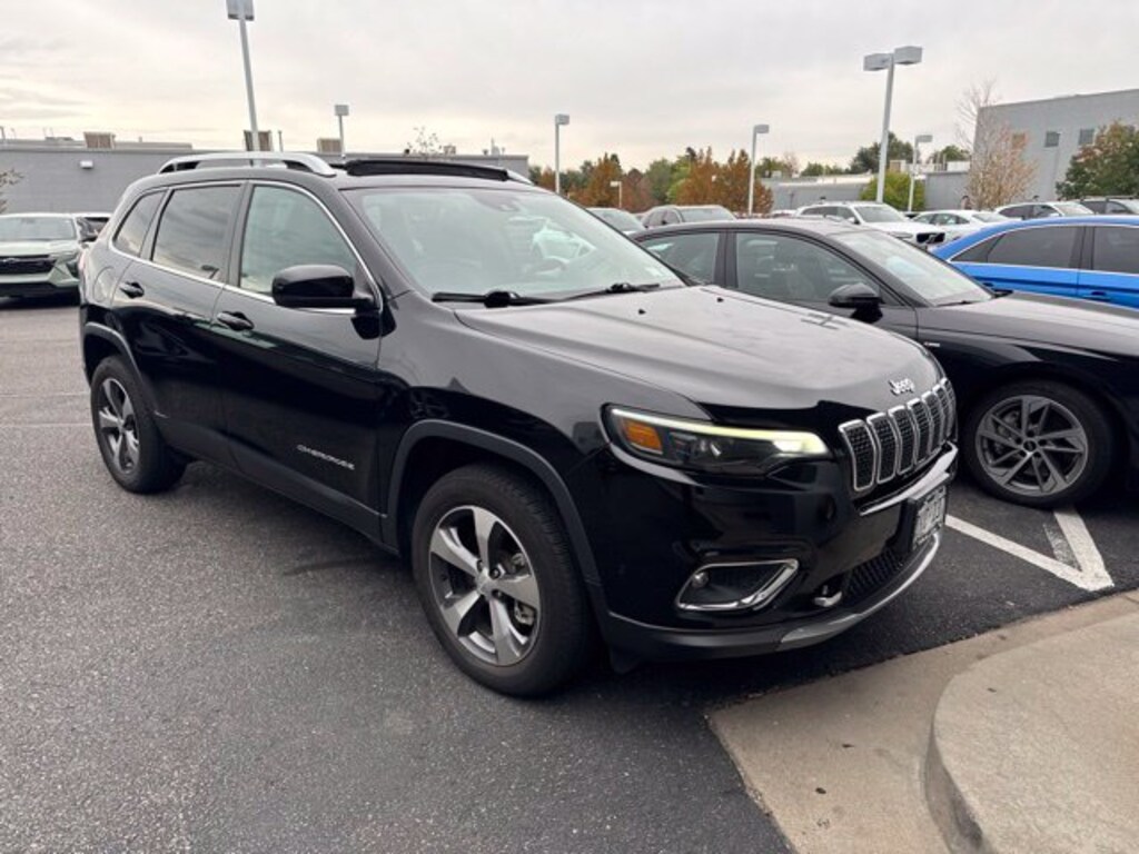 Used 2021 Jeep Cherokee Limited SUV