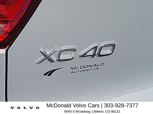 2026 Volvo XC40 Ultra - Photo 16