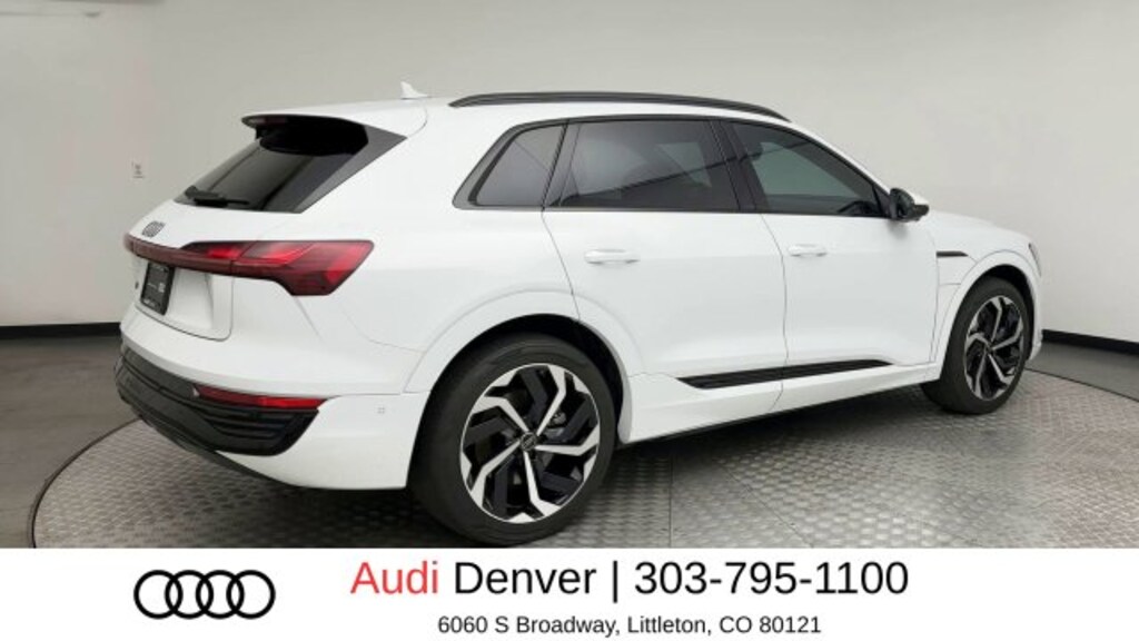 Used 2024 Audi Q8 e-tron Premium SUV