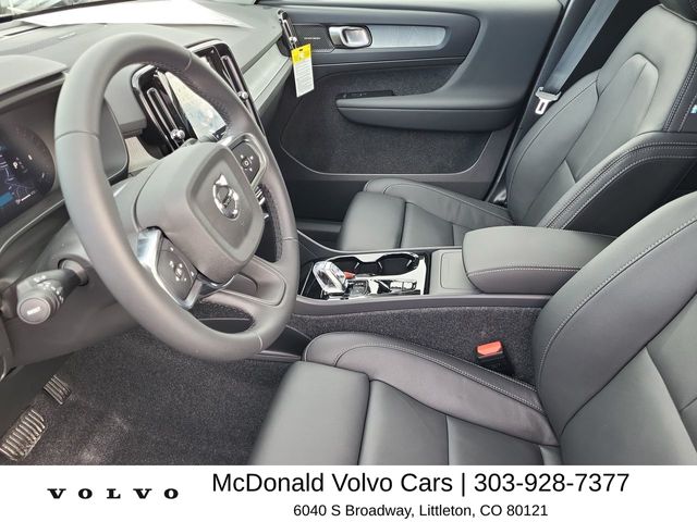 2026 Volvo XC40 Ultra - Photo 11