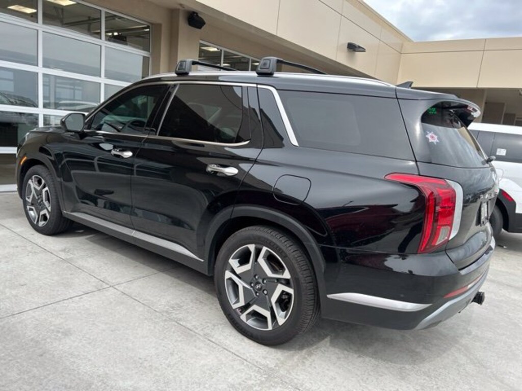 Used 2025 Hyundai Palisade SEL Premium SUV