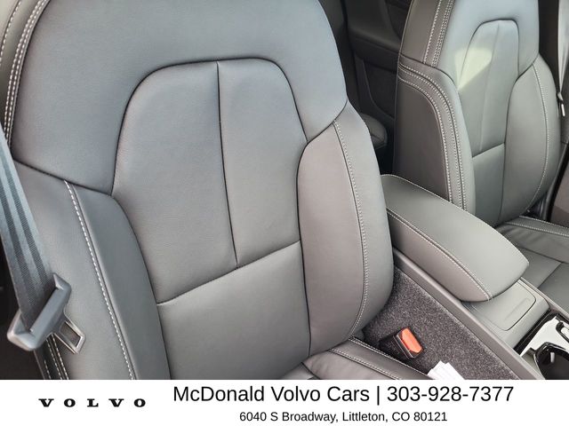 2026 Volvo XC40 Ultra - Photo 19