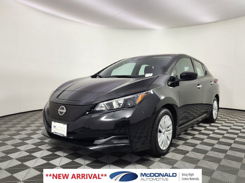 2025 Nissan LEAF