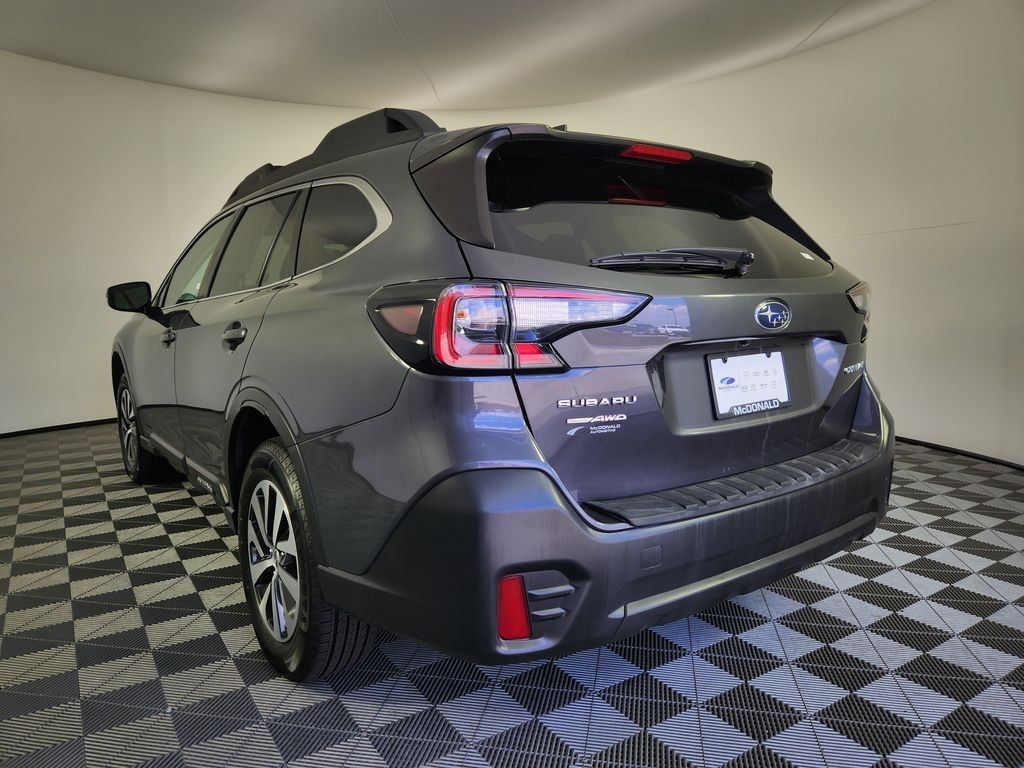 Used 2022 Subaru Outback Premium SUV